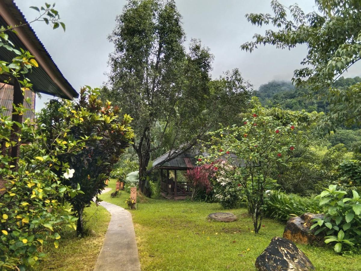 Khao Sok River & Jungle Resort Khao Sok National Park Exterior photo